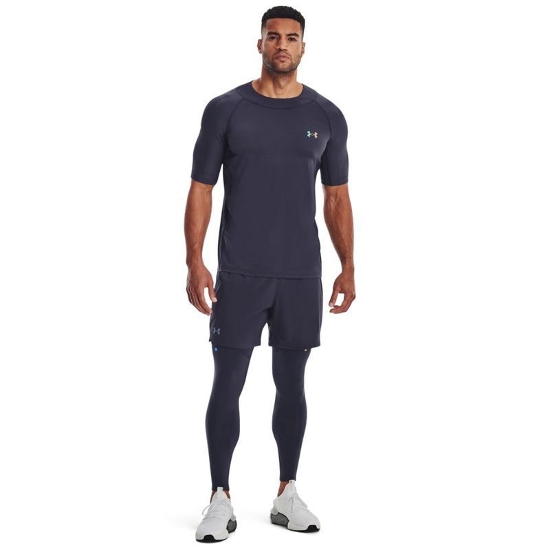 Camiseta-Manga-Corta-under-armour-para-hombre-Ua-Smartform-Rush-Ss-para-entrenamiento-color-morado.-Modelo-In-Action