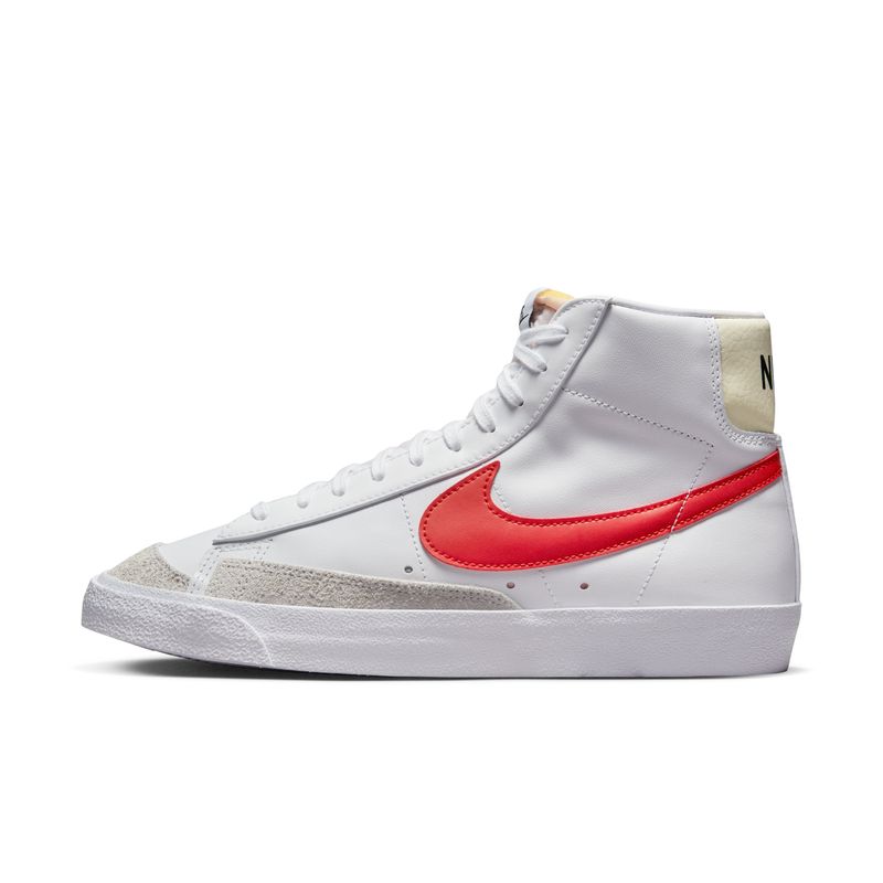 Tenis-nike-para-hombre-Blazer-Mid--77-para-moda-color-blanco.-Lateral-Interna-Izquierda