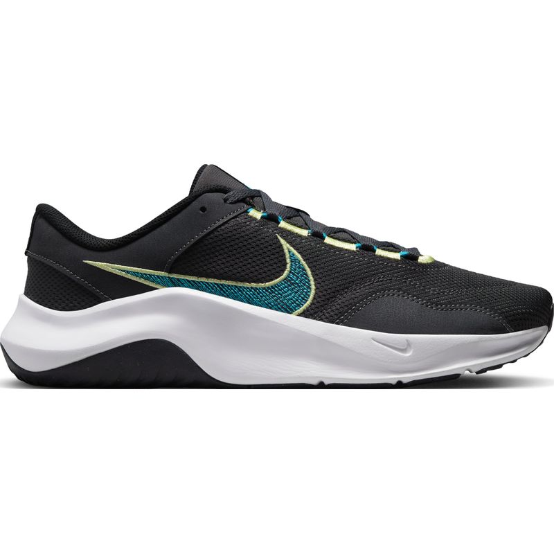 Tenis-nike-para-hombre-M-Nike-Legend-Essential-3-para-entrenamiento-color-negro.-Lateral-Externa-Derecha