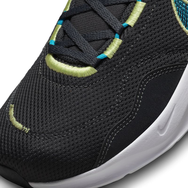 Tenis-nike-para-hombre-M-Nike-Legend-Essential-3-para-entrenamiento-color-negro.-Detalle-1