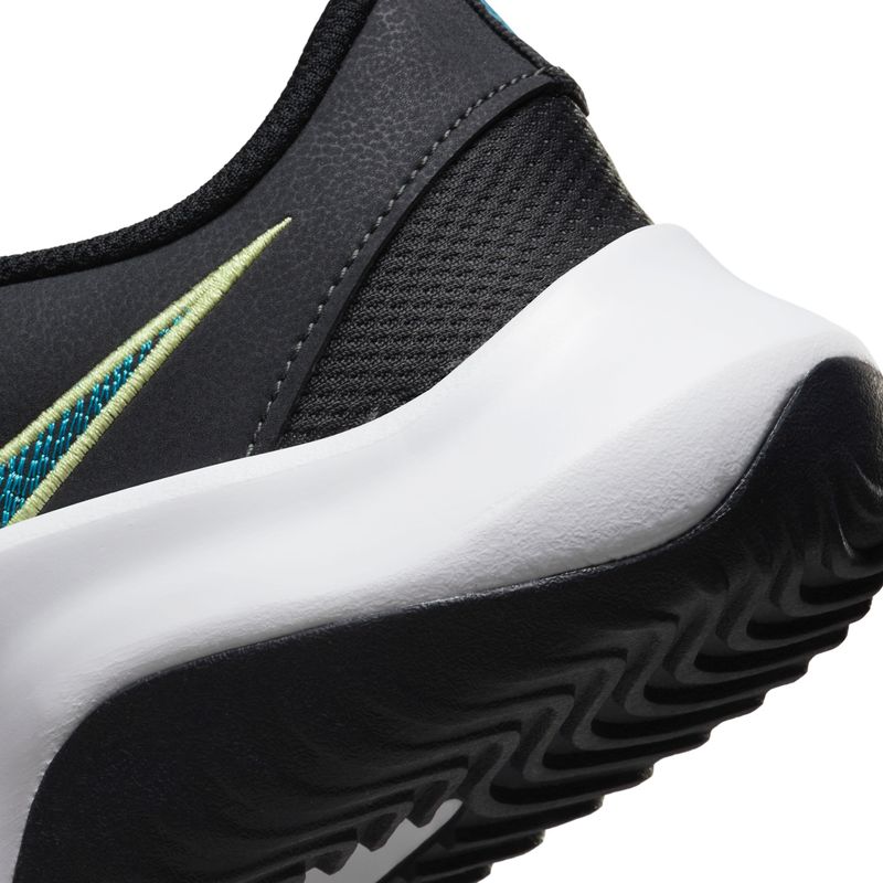 Tenis-nike-para-hombre-M-Nike-Legend-Essential-3-para-entrenamiento-color-negro.-Detalle-3