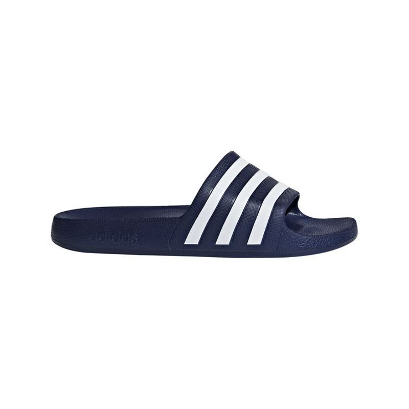 Sandalias-adidas-para-hombre-Adilette-Aqua-para-natacion-color-azul.-Lateral-Externa-Derecha