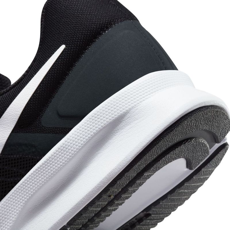 Tenis-nike-para-hombre-Run-Swift-3-para-correr-color-negro.-Detalle-2