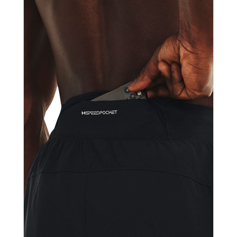 Pantaloneta-under-armour-para-hombre-Launch-Elite-5---Short-para-correr-color-negro.-Bolsillo