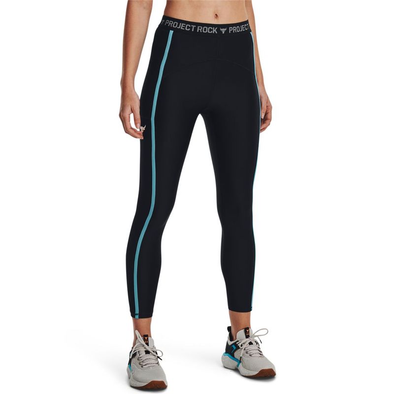 Licra-under-armour-para-mujer-Pjt-Rock-Hg-Ankl-Lg-Tg-para-entrenamiento-color-negro.-Frente-Sobre-Modelo