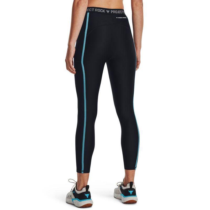 Licra-under-armour-para-mujer-Pjt-Rock-Hg-Ankl-Lg-Tg-para-entrenamiento-color-negro.-Reverso-Sobre-Modelo