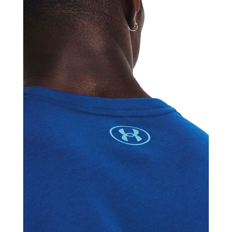 Camiseta-Manga-Corta-under-armour-para-hombre-Ua-Pjt-Rock-Training-Ss-para-entrenamiento-color-azul.-Detalle-Sobre-Modelo-3
