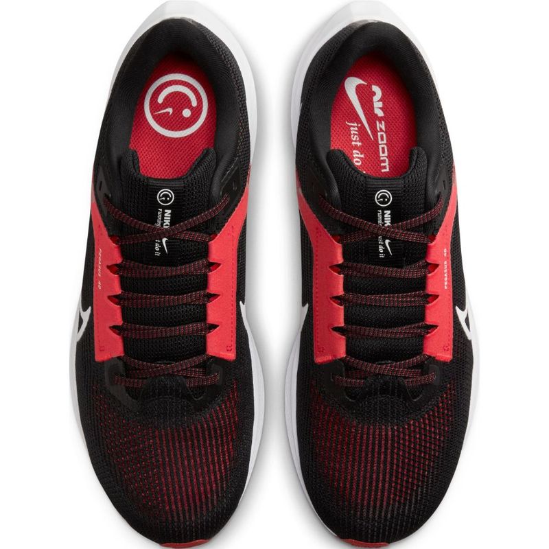 Tenis-nike-para-hombre-Nike-Air-Zoom-Pegasus-40-para-correr-color-negro.-Capellada