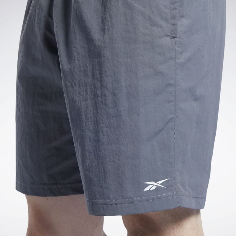 Reebok Id Train Utility Short Pantaloneta gris de hombre para entrenamiento Referencia 100043430 prochampions