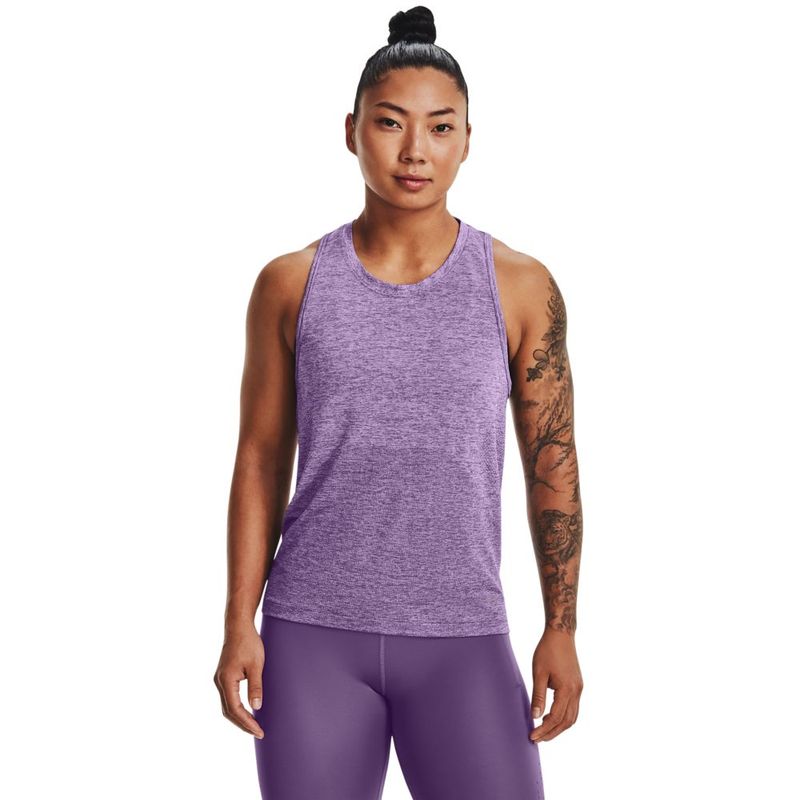 Camiseta-Manga-Sisa-under-armour-para-mujer-Ua-Seamless-Stride-Singlet-para-correr-color-morado.-Frente-Sobre-Modelo