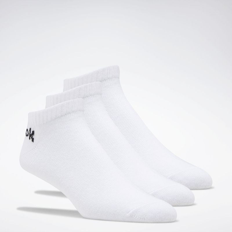 Medias-reebok-para-hombre-Act-Core-Low-Cut-Sock-3P-para-entrenamiento-color-negro.-Frente-Sin-Modelo-