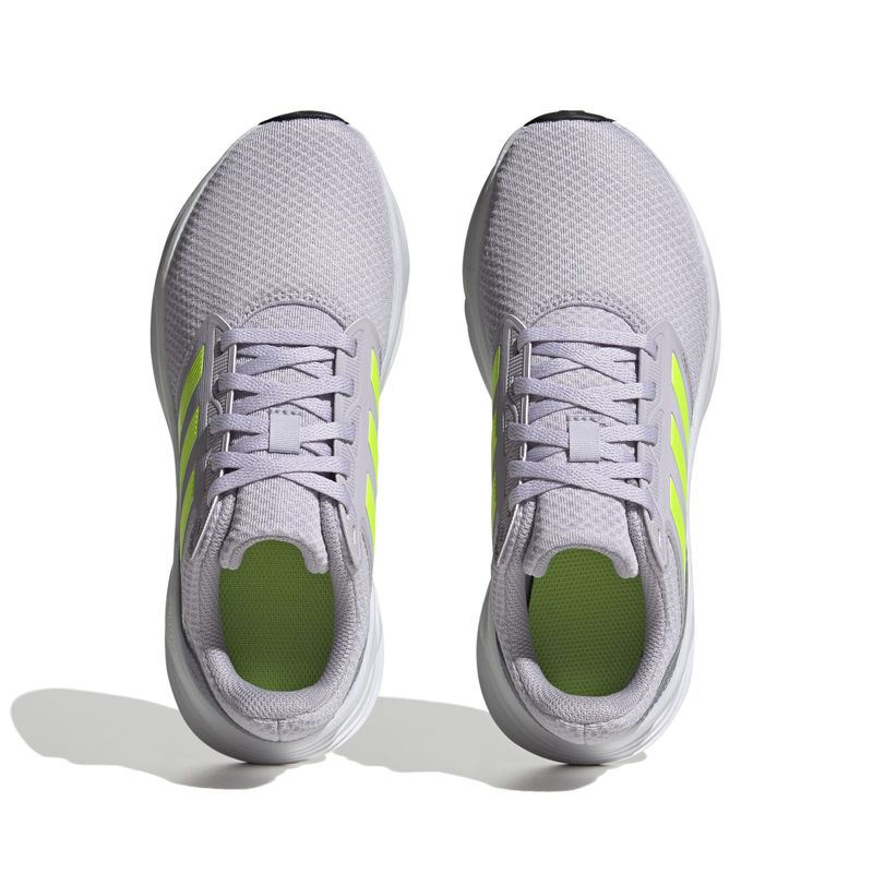 Tenis-adidas-para-mujer-Galaxy-6-W-para-correr-color-gris.-Capellada