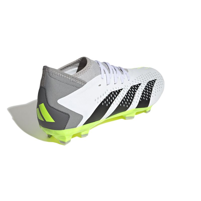 Guayos-adidas-para-hombre-Predator-Accuracy.3-para-futbol-color-verde.-Talon