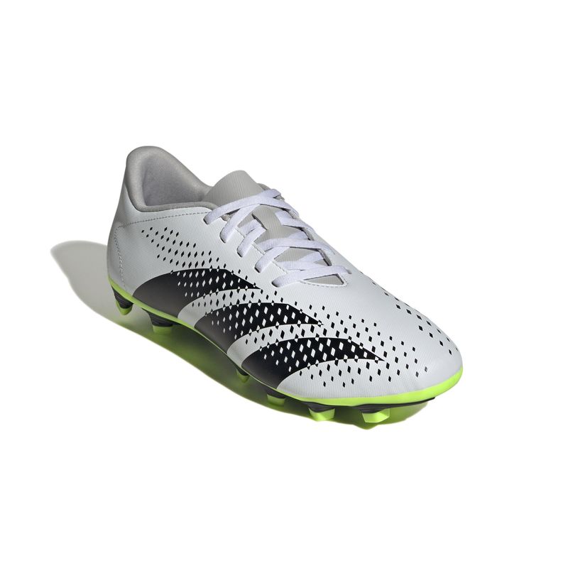 Guayos-adidas-para-hombre-Predator-Accuracy.4-para-futbol-color-blanco.-Par-Alineados