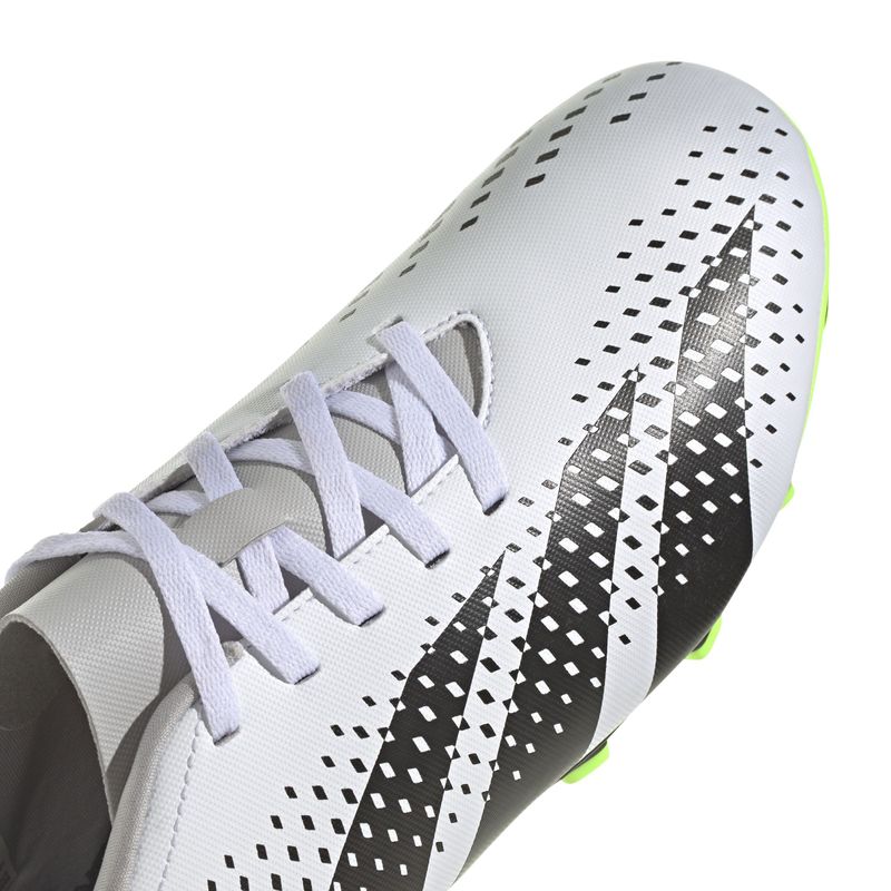 Guayos-adidas-para-hombre-Predator-Accuracy.4-para-futbol-color-blanco.-Detalle-1