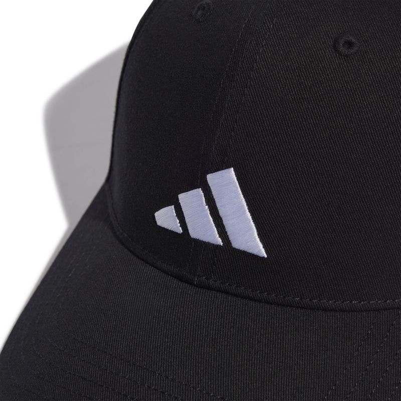 Gorra-adidas-para-hombre-Tiro-League-Cap-para-futbol-color-negro.-Detalle-1
