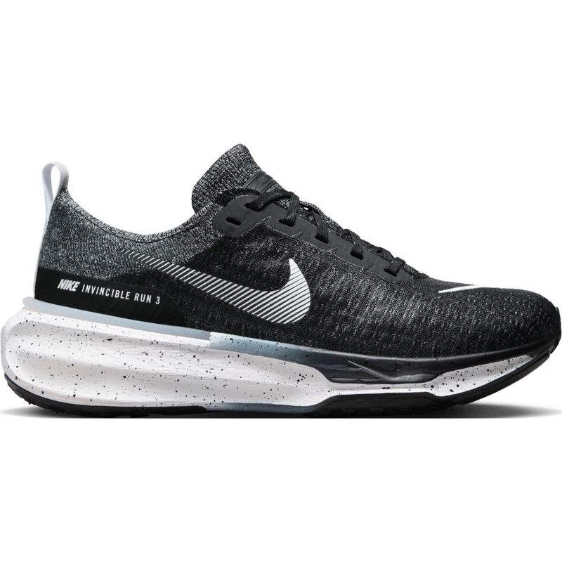 Tenis-nike-para-hombre-Nike-Zoomx-Invincible-Run-Fk-3-para-correr-color-negro.-Lateral-Externa-Derecha