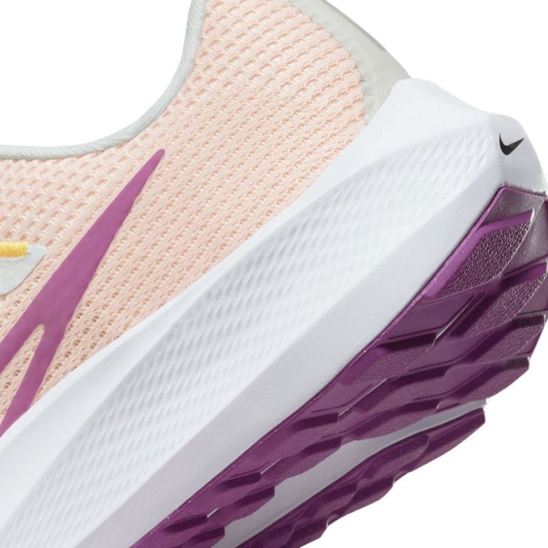 Tenis-nike-para-mujer-W-Nike-Air-Zoom-Pegasus-40-para-correr-color-naranja.-Detalle-2
