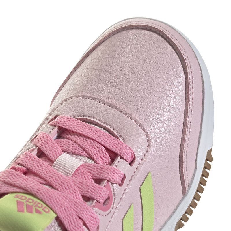 Tenis-adidas-para-niño-Tensaur-Sport-2.0-K-para-moda-color-rosado.-Detalle-1