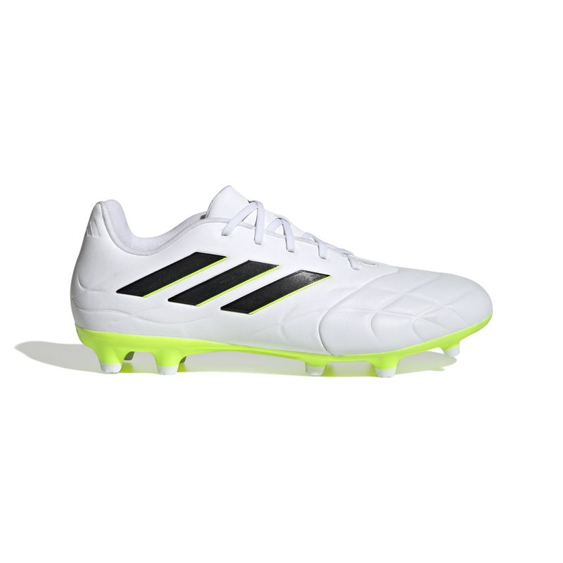 Guayos-adidas-para-hombre-Copa-Pure.3-Fg-para-futbol-color-blanco.-Lateral-Externa-Derecha