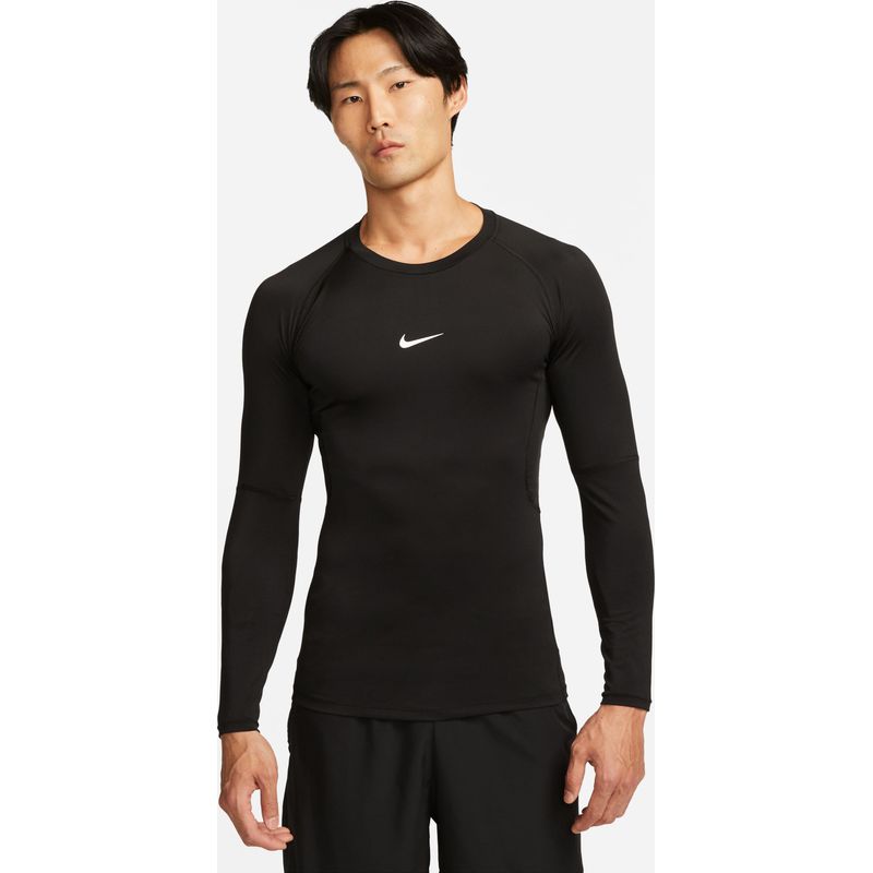 Camiseta-Manga-Sisa-nike-para-hombre-M-Np-Df-Tight-Top-Ls-para-entrenamiento-color-blanco.-Frente-Sobre-Modelo