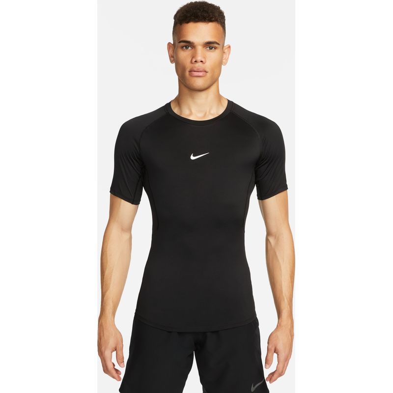 Camiseta-Manga-Corta-nike-para-hombre-M-Np-Df-Tight-Top-Ss-para-entrenamiento-color-blanco.-Frente-Sobre-Modelo