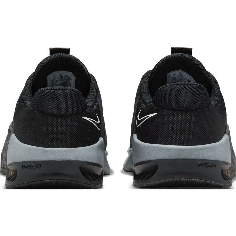 Tenis-nike-para-hombre-Nike-Metcon-9-para-entrenamiento-color-negro.-Talon