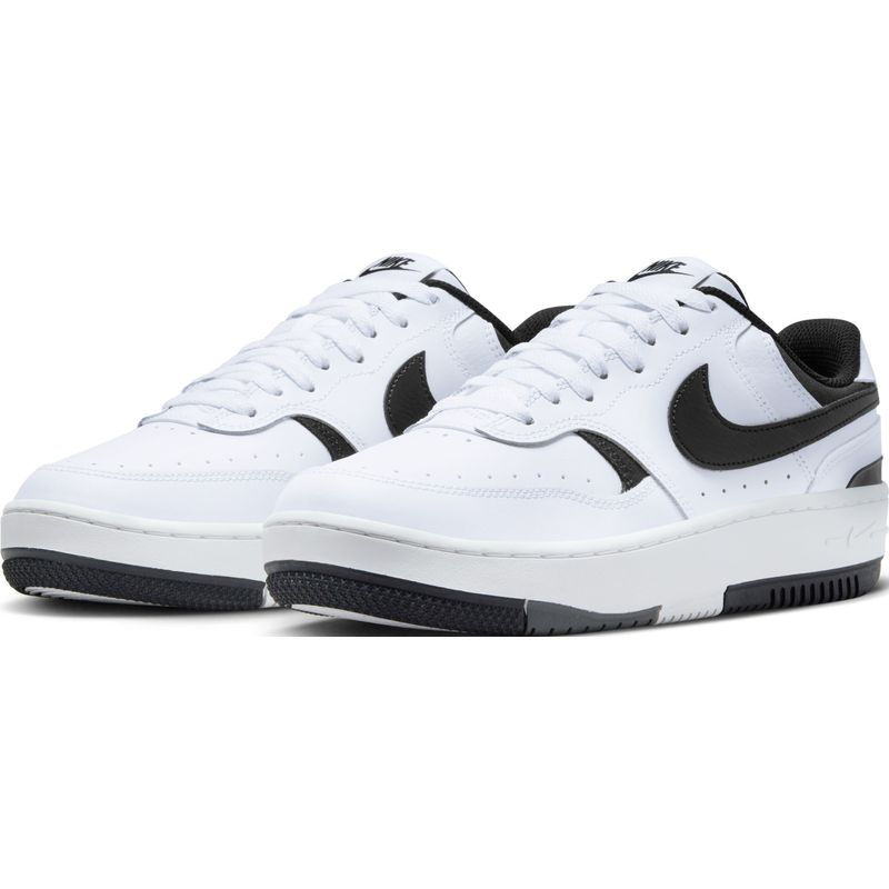 Tenis-nike-para-mujer-Nike-Gamma-Force-para-moda-color-blanco.-Par-Alineados