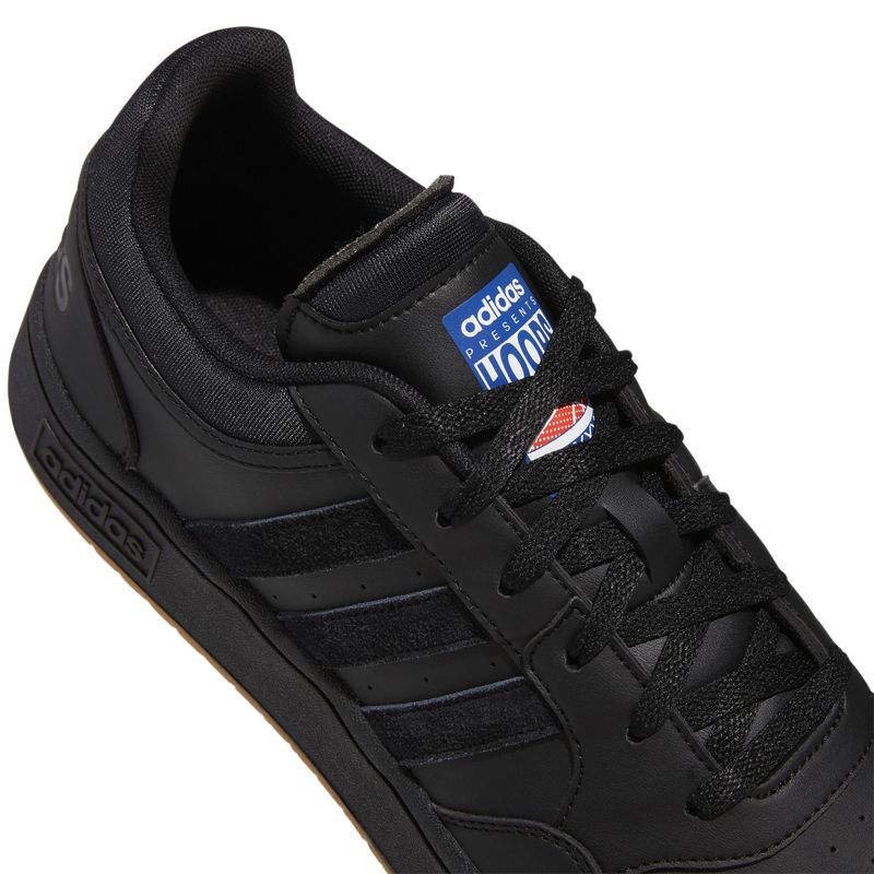 Tenis-adidas-para-hombre-Hoops-3.0-para-moda-color-negro.-Detalle-1