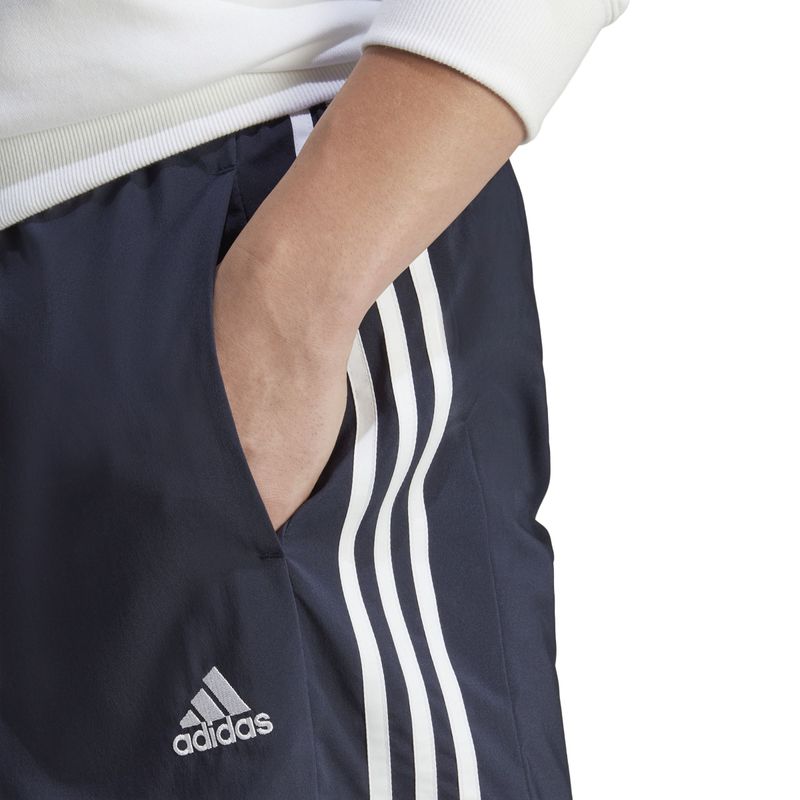 Pantaloneta-adidas-para-hombre-M-3S-Chelsea-para-moda-color-azul.-Detalle-1