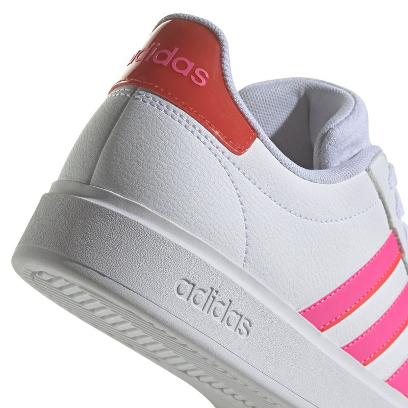 Tenis-adidas-para-mujer-Grand-Court-2.0-para-moda-color-blanco.-Detalle-2