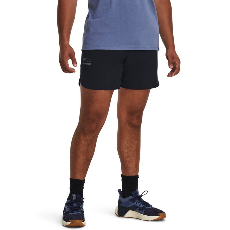 Pantaloneta-under-armour-para-hombre-Pjt-Rock-Unstoppable-Sts-para-entrenamiento-color-negro.-Frente-Sobre-Modelo