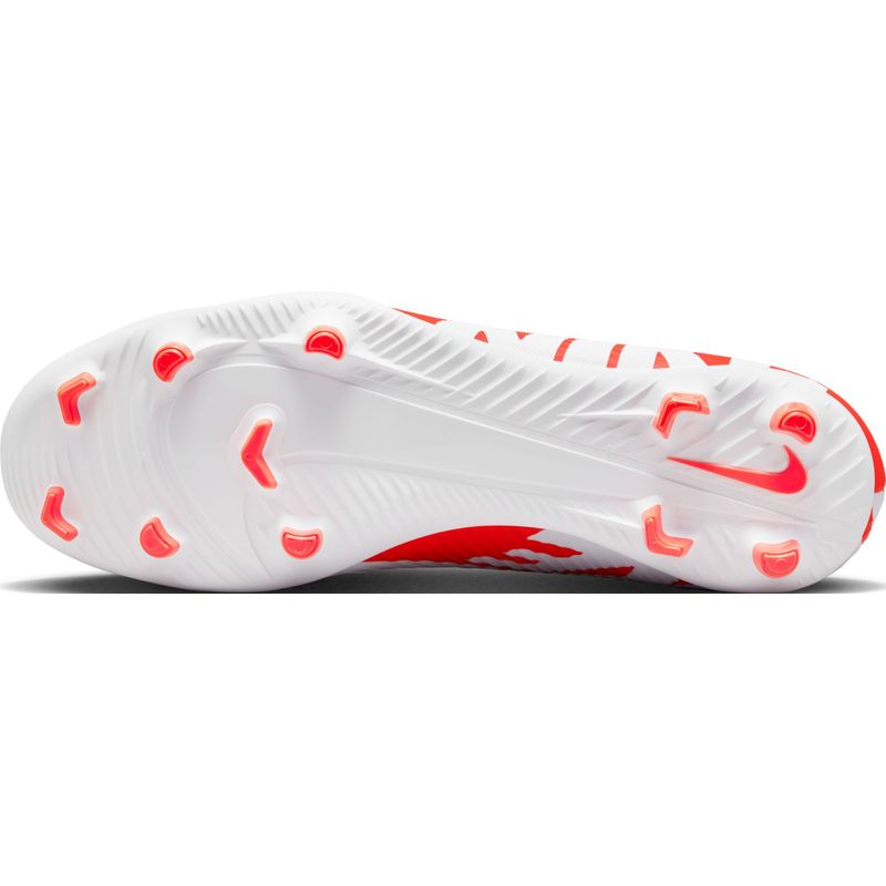 Guayos-nike-para-hombre-Superfly-9-Club-Fg-Mg-para-futbol-color-blanco.-Suela