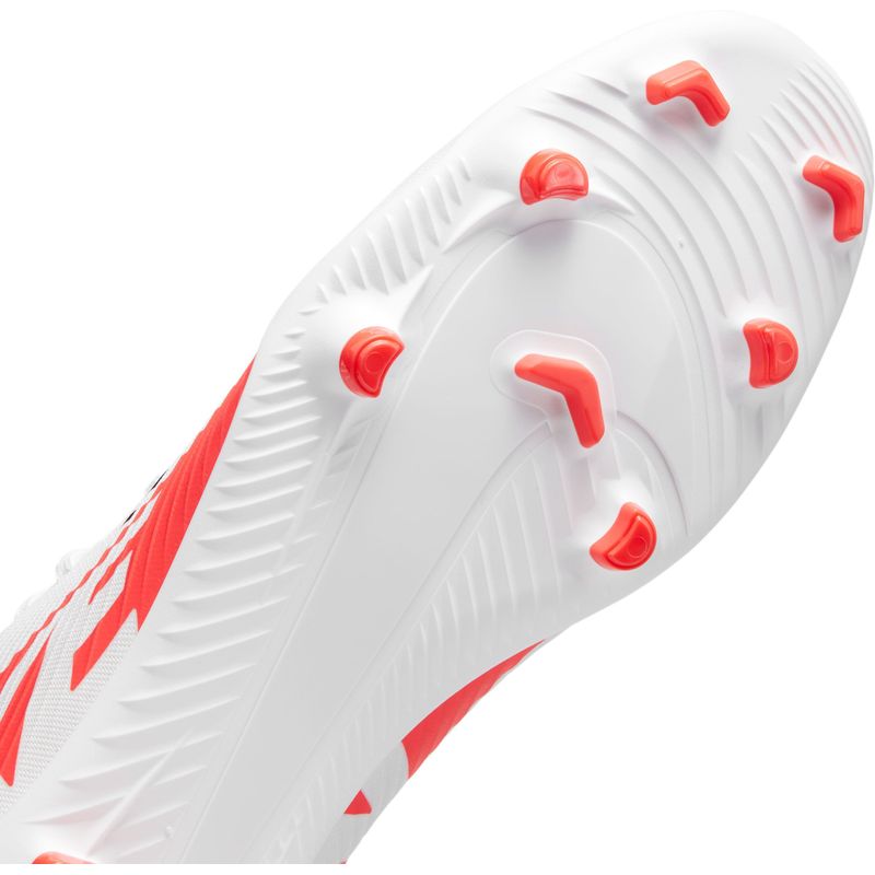 Guayos-nike-para-hombre-Superfly-9-Club-Fg-Mg-para-futbol-color-blanco.-Detalle-1