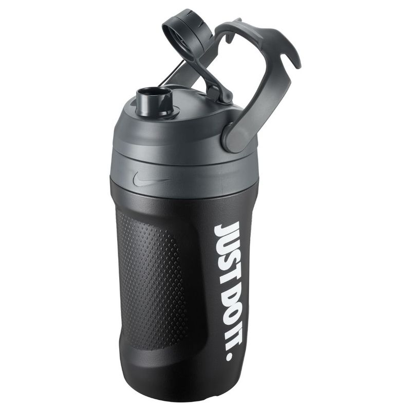Botella-nike-para-hombre-Nike-Fuel-Jug-40-Oz-Chug-para-entrenamiento-color-negro.-Frente-Sobre-Modelo