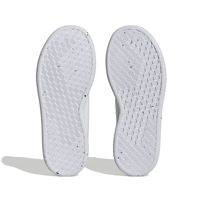 Tenis-adidas-para-niño-Advantage-K-para-moda-color-blanco.-Suela