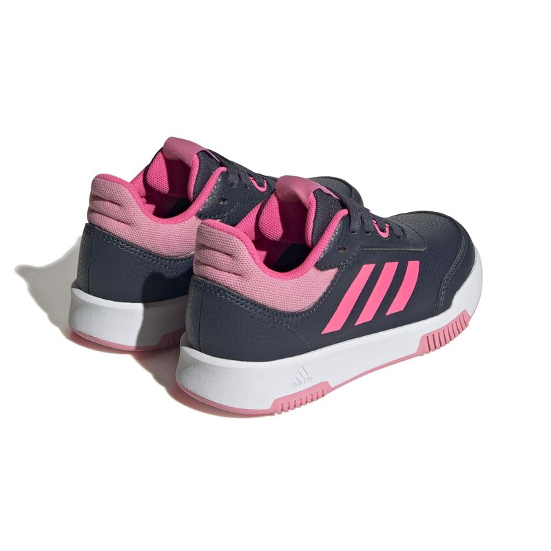 Tenis-adidas-para-niño-Tensaur-Sport-2.0-K-para-moda-color-negro.-Talon