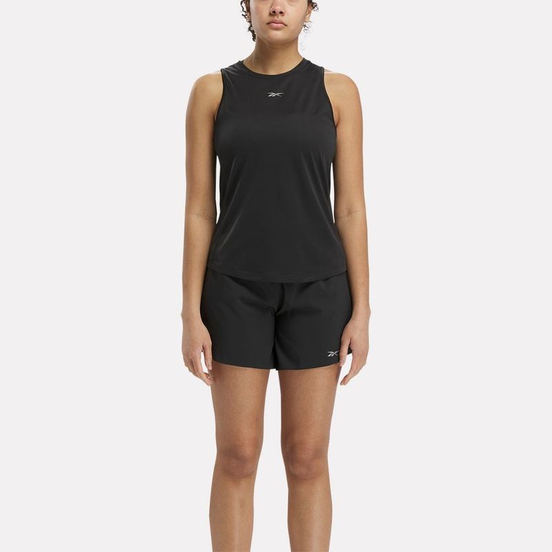 Camiseta-Manga-Sisa-reebok-para-mujer-Running-Speedwick-Tank-para-correr-color-negro.-Frente-Sobre-Modelo