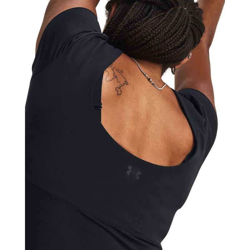 Camiseta-Manga-Corta-under-armour-para-mujer-Ua-Meridian-Ss-Fitted-para-entrenamiento-color-negro.-Detalle-2