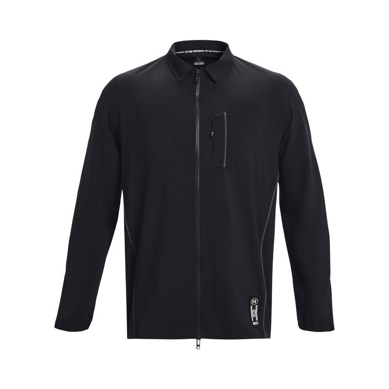 Buzo-under-armour-para-hombre-Ua-Run-Everywhere-Jacket-para-correr-color-negro.-Frente-Sin-Modelo