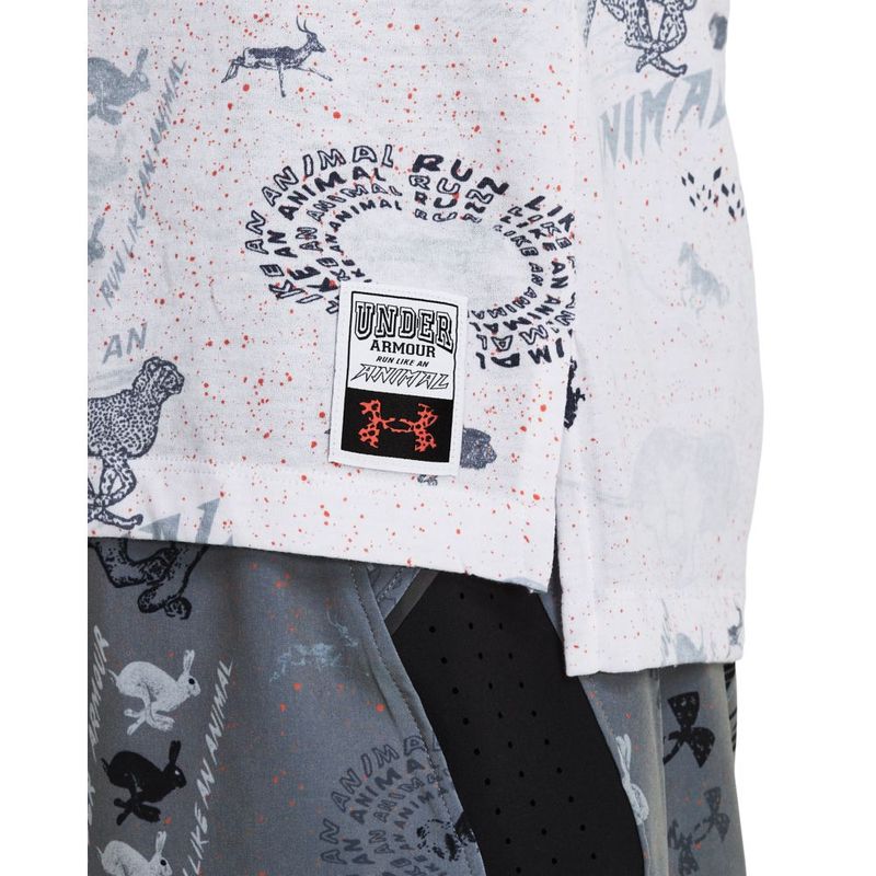 Camiseta-Manga-Corta-under-armour-para-hombre-Ua-Run-Like-A-Tee-para-correr-color-blanco.-Bolsillo