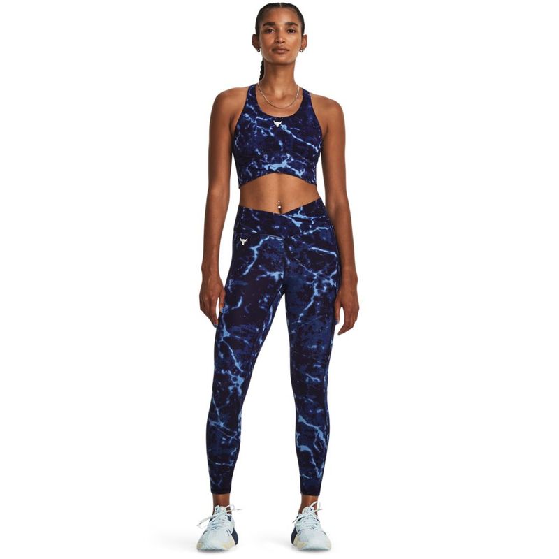 Top-under-armour-para-mujer-Pjt-Rck-Lg-Crssover-Top-Pt-para-entrenamiento-color-azul.-Outfit-Completo