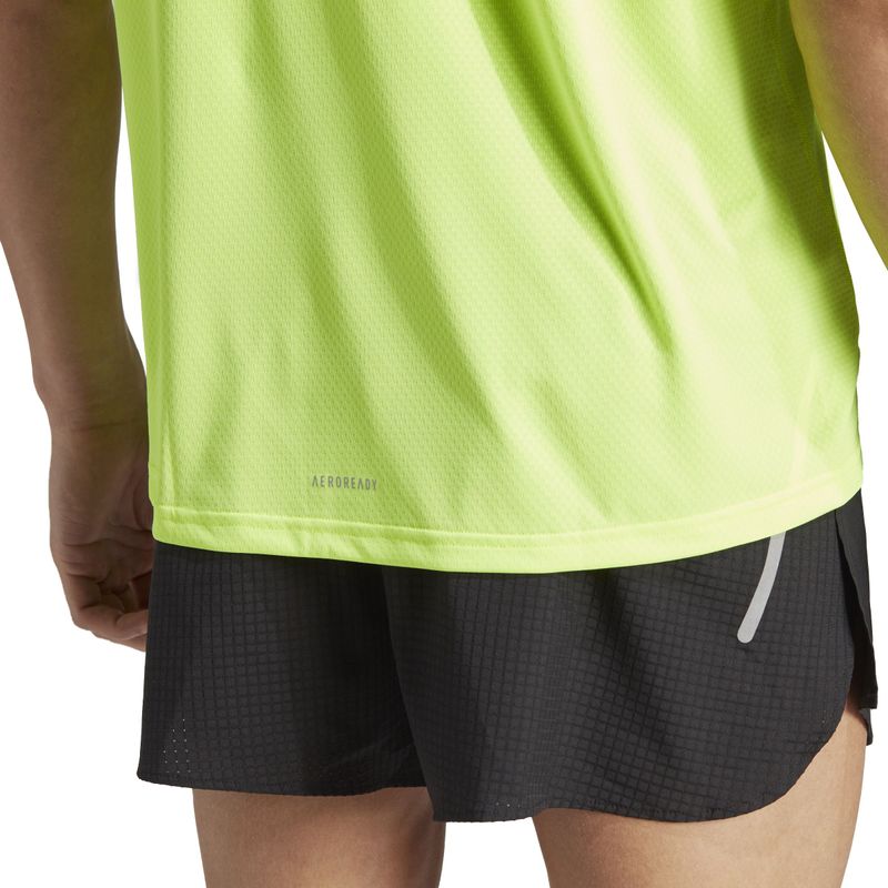 Camiseta-Manga-Corta-adidas-para-hombre-Run-It-Bos-Tee-para-correr-color-verde.-Detalle-2