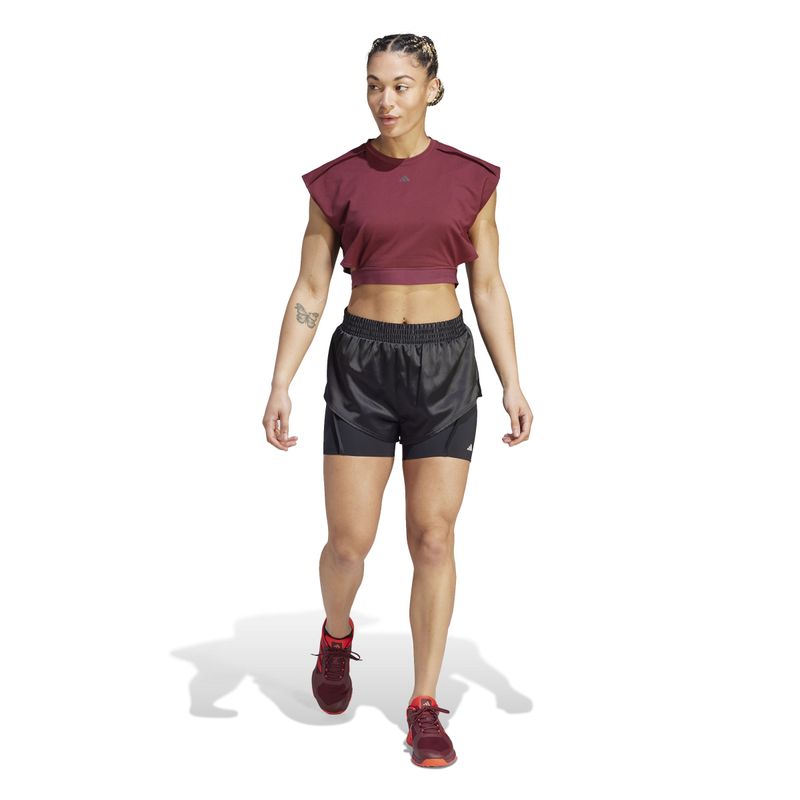 Pantaloneta-adidas-para-mujer-Power-2In1-Sh-para-entrenamiento-color-negro.-Outfit-Completo