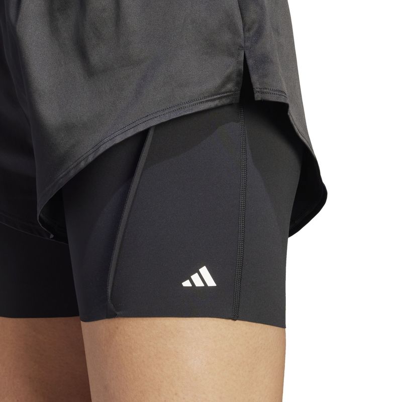 Pantaloneta-adidas-para-mujer-Power-2In1-Sh-para-entrenamiento-color-negro.-Detalle-3