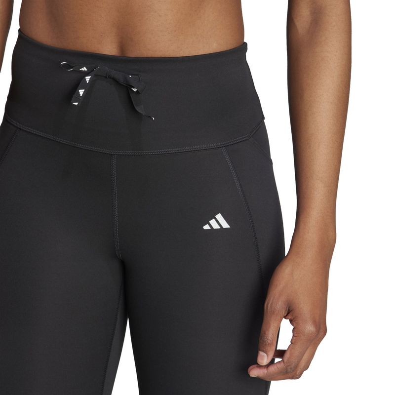 Capri-adidas-para-mujer-Run-Ess-7-8-Pp-para-correr-color-negro.-Detalle-1