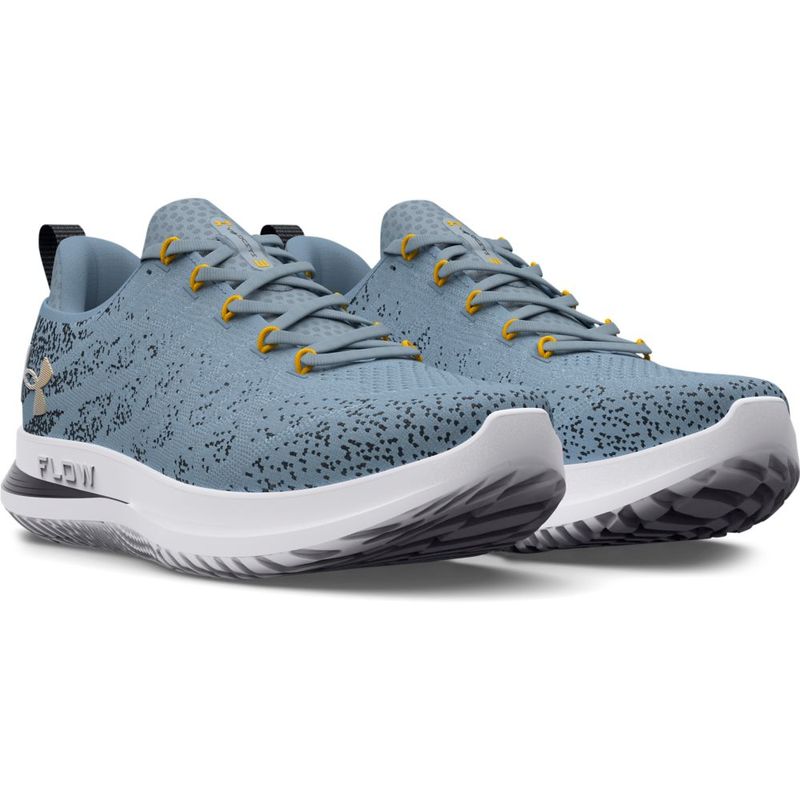 Tenis-under-armour-para-hombre-Ua-Velociti-3-para-correr-color-gris.-Par-Alineados