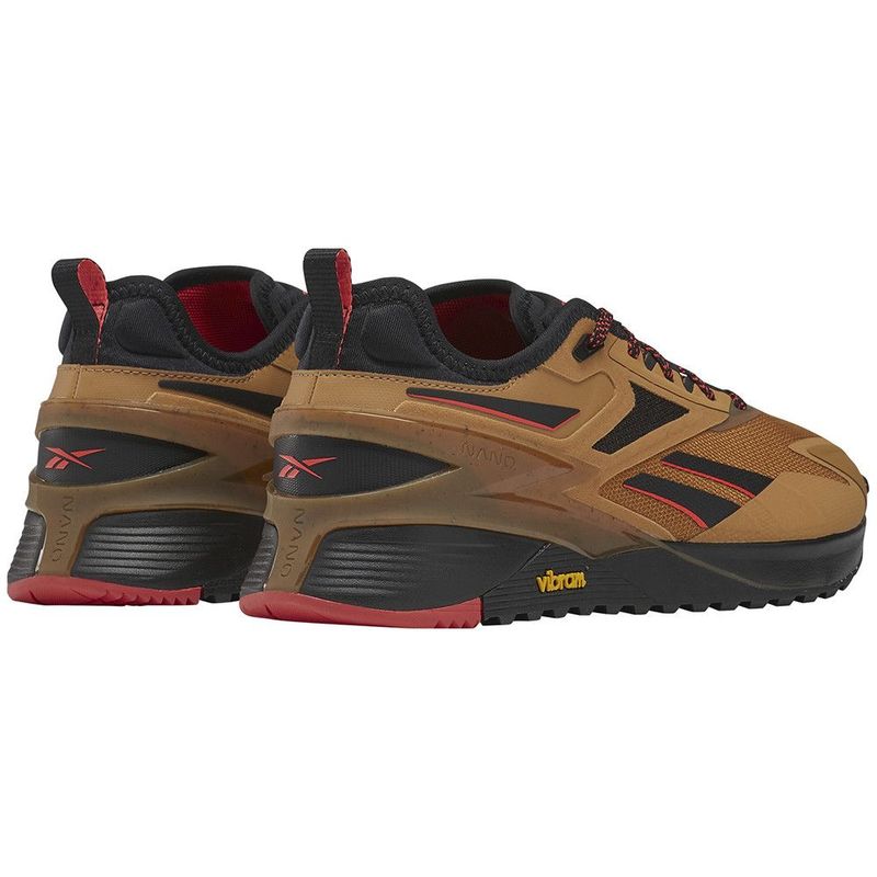 Tenis-reebok-para-hombre-Nano-X3-Adventure-para-entrenamiento-color-cafe.-Talon