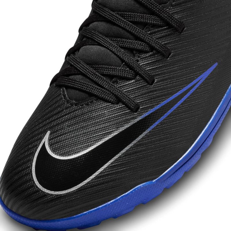 Guayos-nike-para-niño-Jr-Vapor-15-Club-Tf-para-futbol-color-negro.-Detalle-1