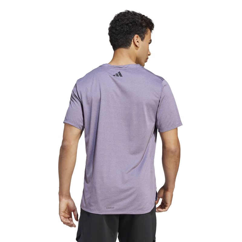 Camiseta-Manga-Corta-adidas-para-hombre-D4M-Wogfx-Tee-para-entrenamiento-color-morado.-Reverso-Sobre-Modelo